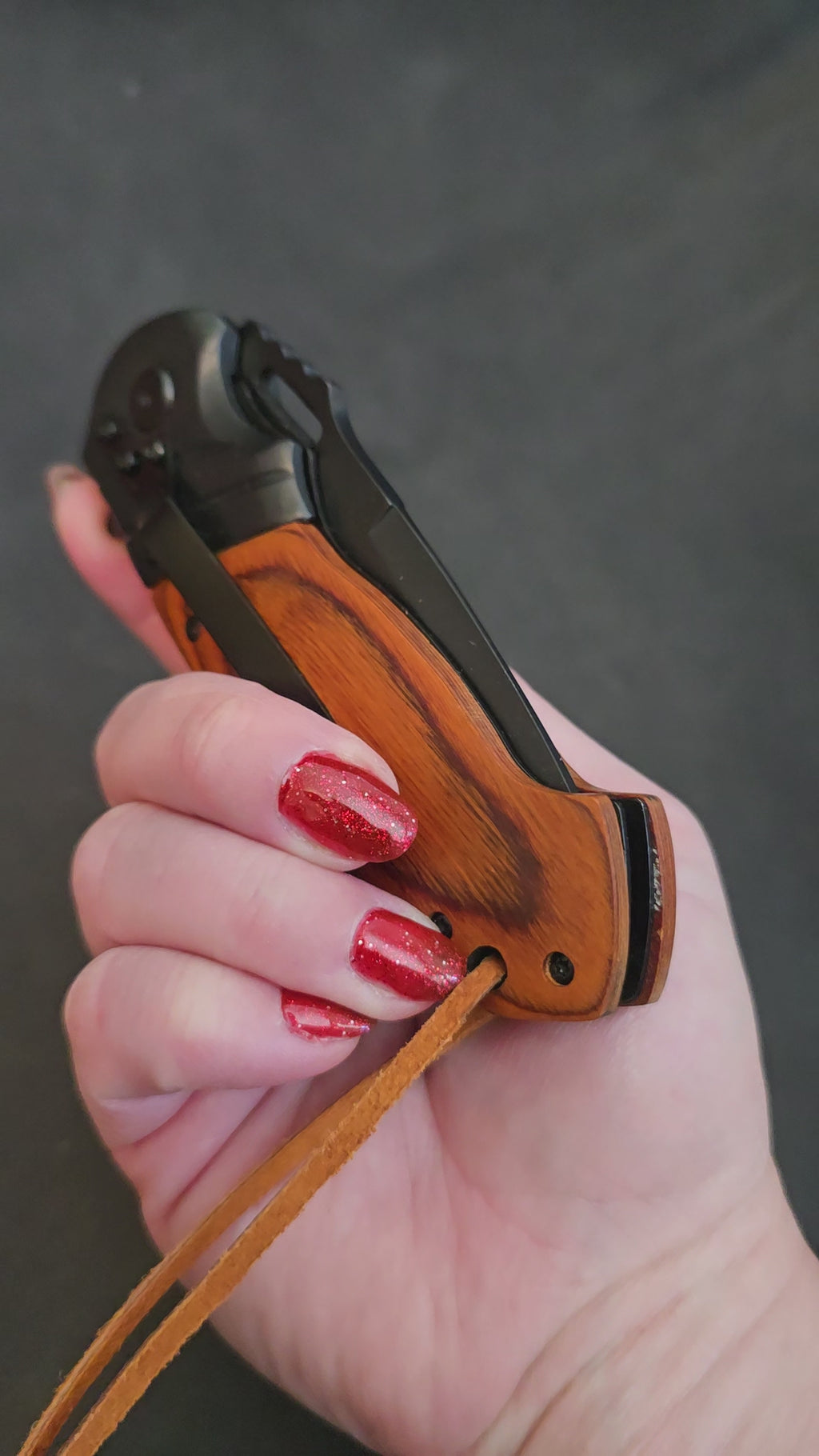 Engraved wooden 5 inch knife